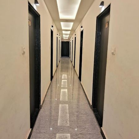 Hotel Shiv Mangalam Near Kashi Vishwanath Tample 바라나시 외부 사진